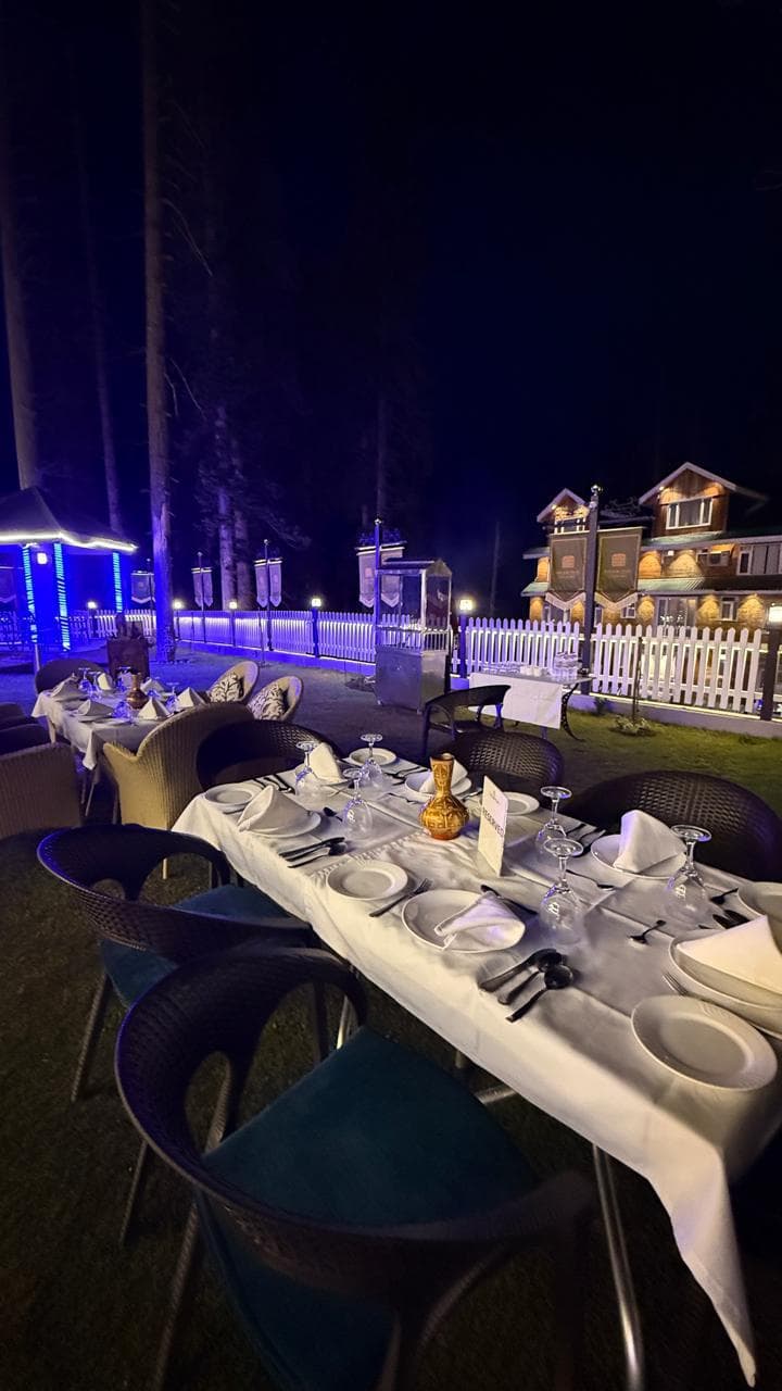 Night Dining